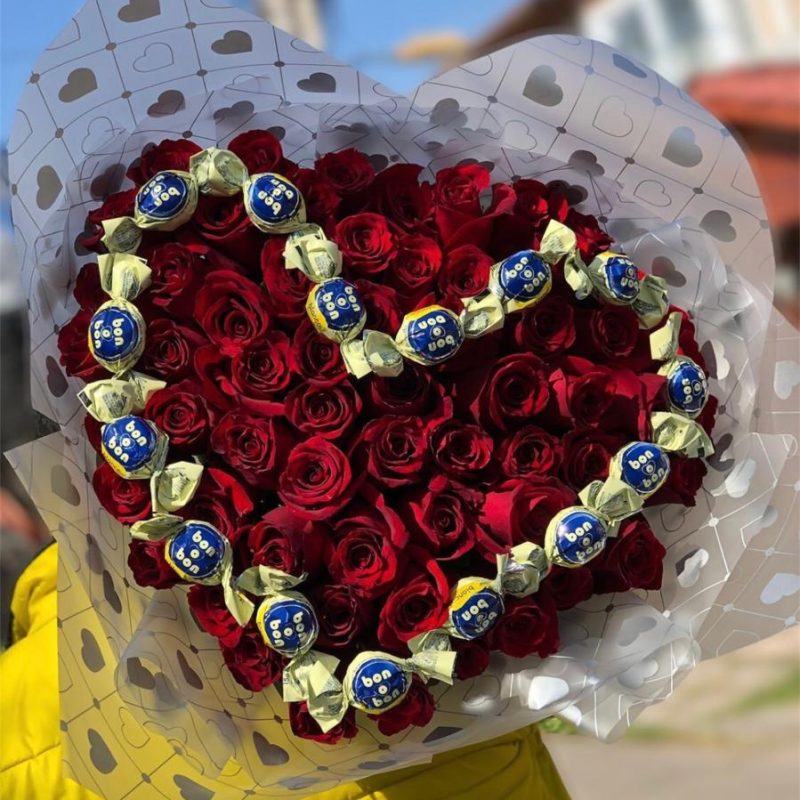 Ramo de Rosas 60 U, con Bon Bon